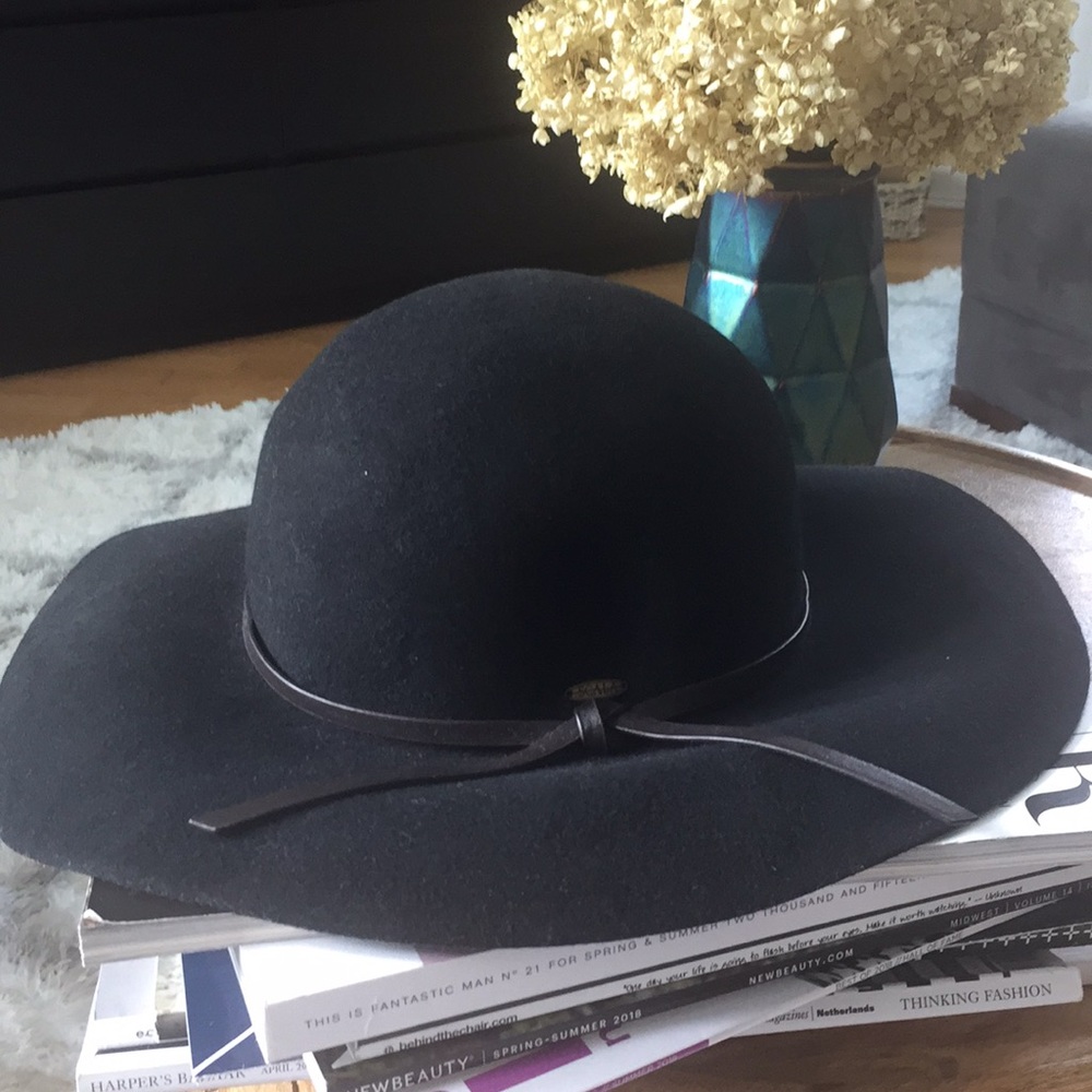 Black Floppy Hat